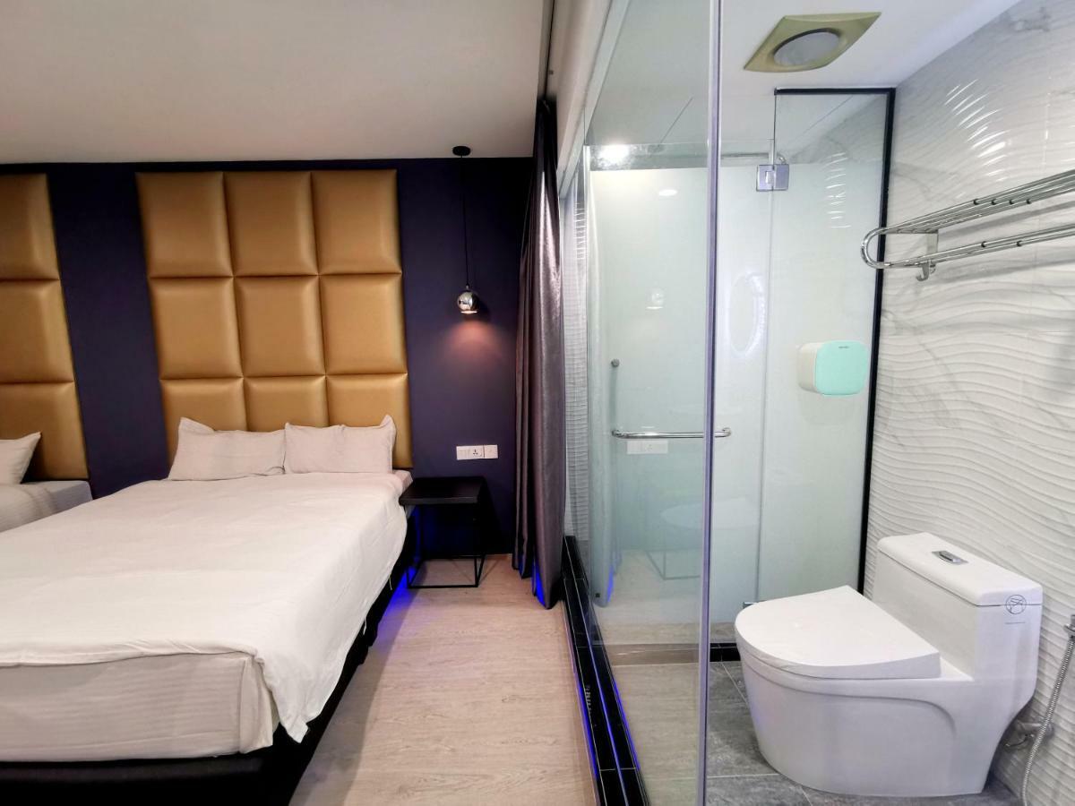 Wow Hotel Penang Джорджтаун Экстерьер фото