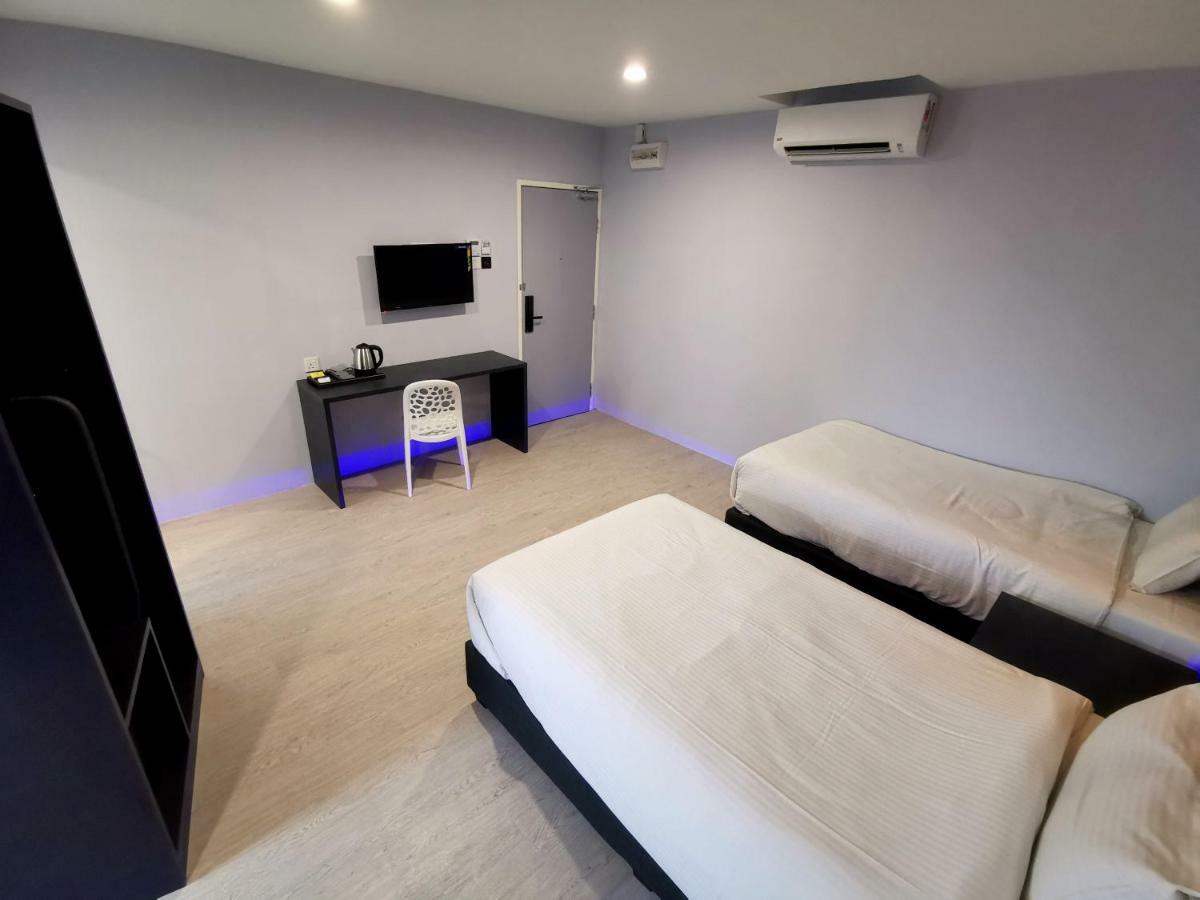Wow Hotel Penang Джорджтаун Экстерьер фото